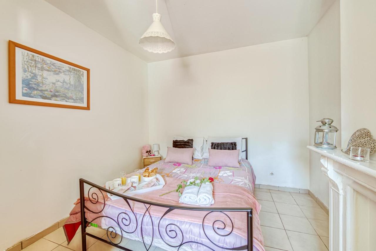 Willa Le Patio De Mimi Oisy-le-Verger Zewnętrze zdjęcie
