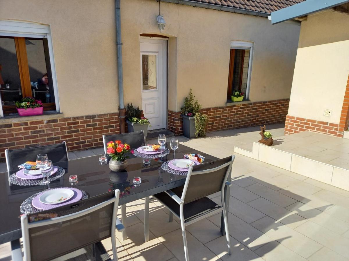 Willa Le Patio De Mimi Oisy-le-Verger Zewnętrze zdjęcie